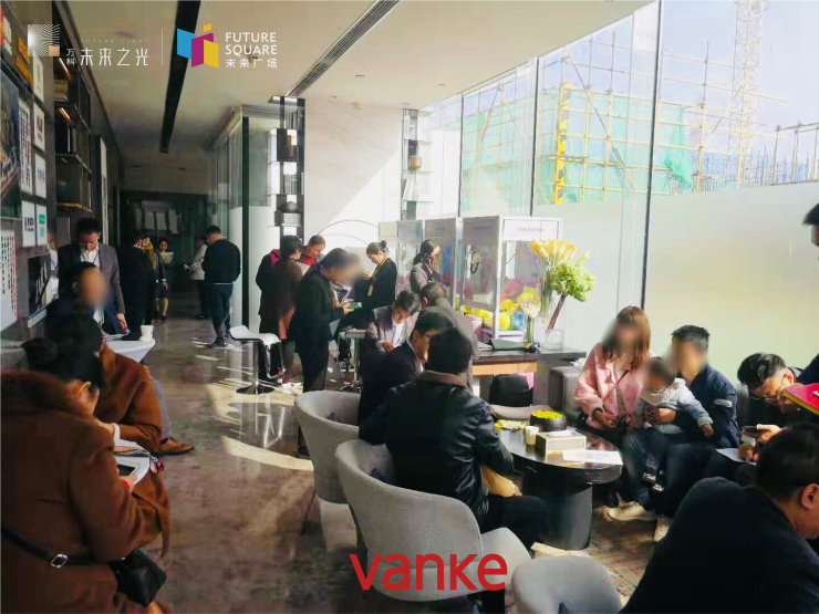 人气沸腾时代！万科双星何以持续热引小港？