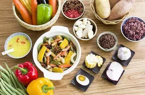 洁牙，拔牙，正畸后还能当一个优雅的“吃货”吗？