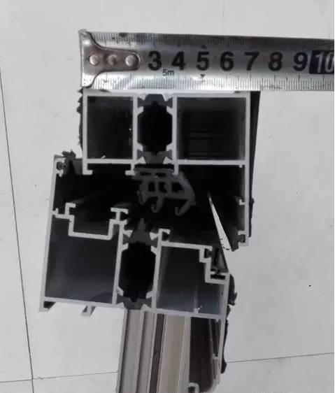 网友花5万冲上热搜,新房断桥铝门窗踩坑