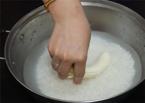 煮米饭的时候加1根香蕉,煮米饭放香蕉真的好吃吗