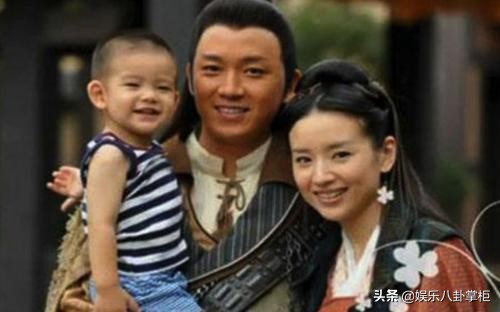 被绿、被黑、被嘲性无能,憋屈8年,46岁的潘粤明终于涅槃重生