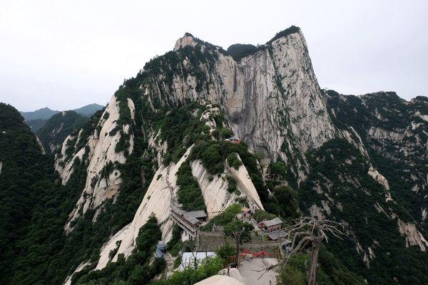 西岳华山五峰风景,华山一日游西安出发路线推荐