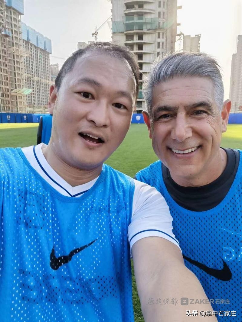 从小练足球的男生,从小练足球