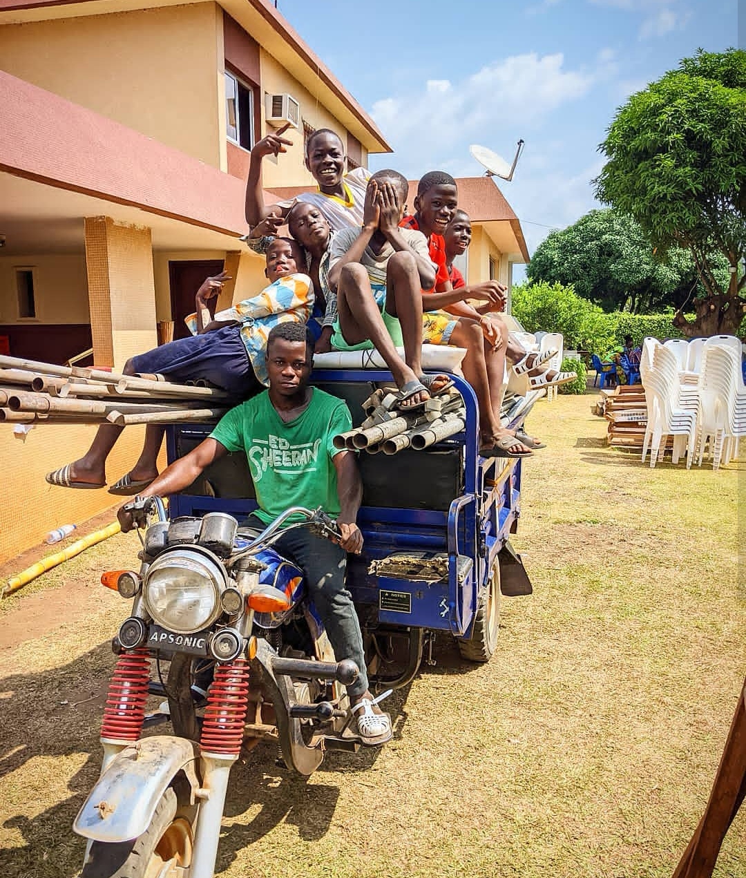 去非洲工作真的可以一夜暴富？这是传说？还是真实存在？