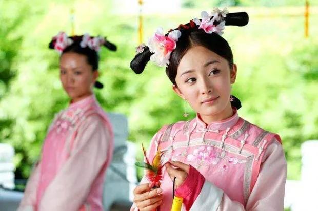 杨幂是不是又回到以前的样子了,杨幂其实大家都不容易互相理解吧