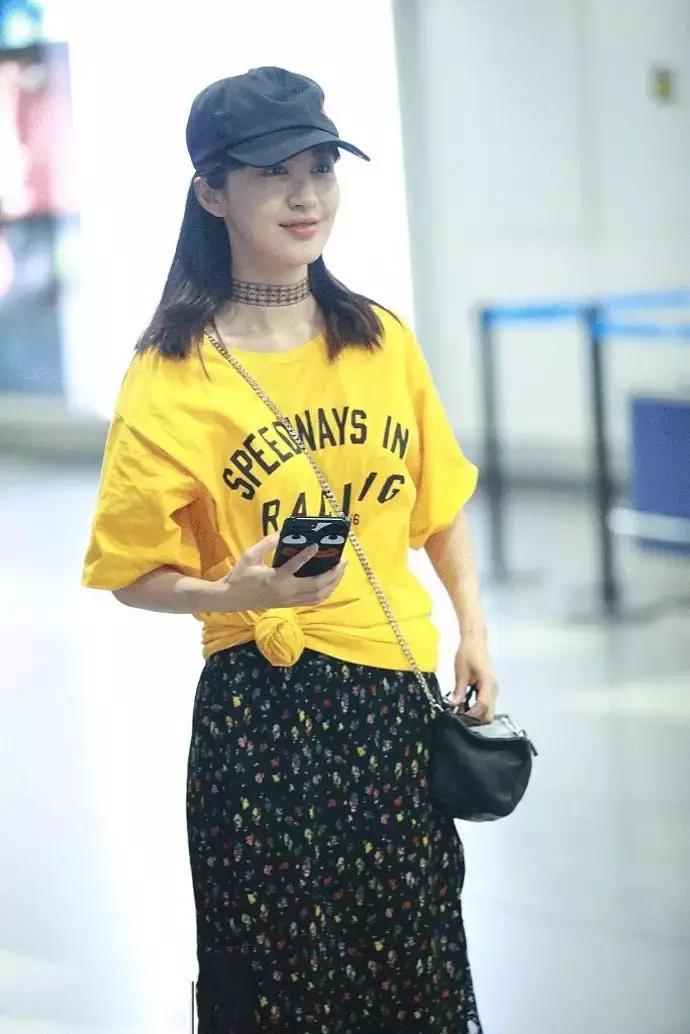 碎花裙泫雅风,lisa泫雅风衣服