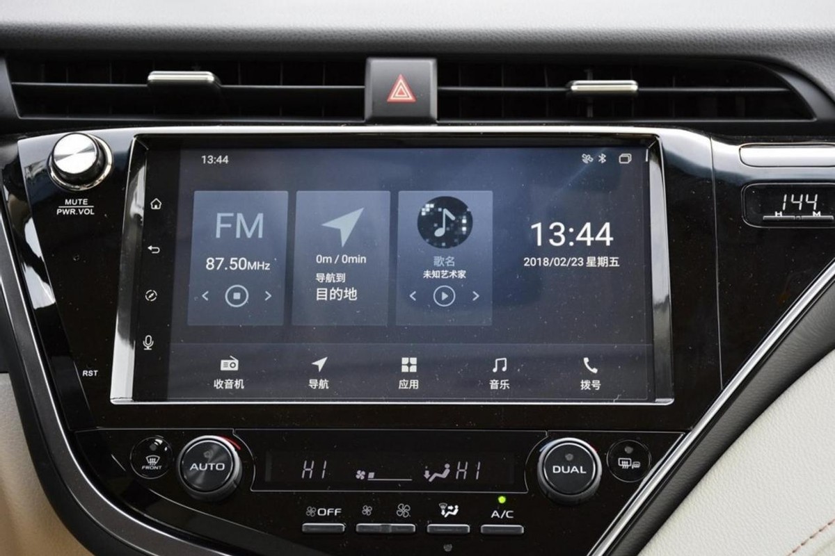 凯美瑞u盘读取不了歌曲,17年丰田凯美瑞u盘插口在什么地方