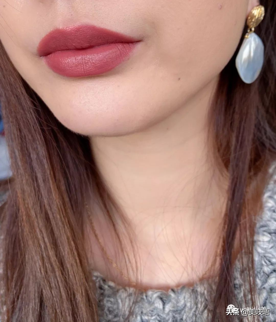 一支口红460元,一只口红300400贵吗