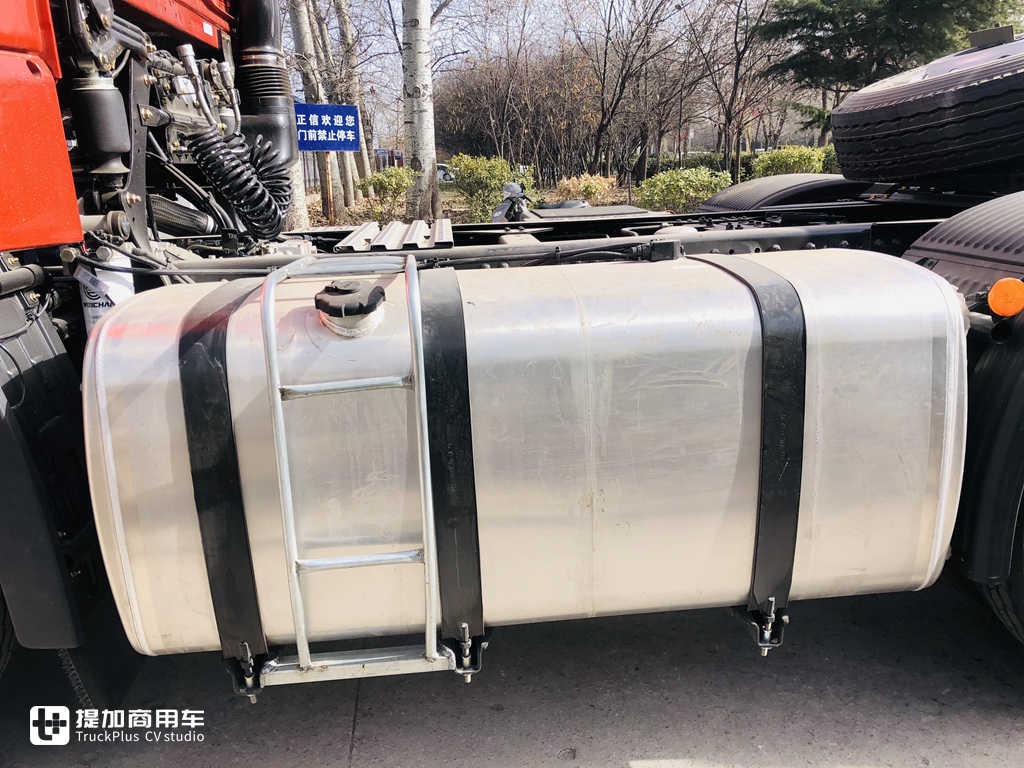 一汽青岛解放悍v最新款自动挡,解放悍v这车怎么样