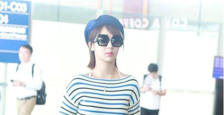 杨紫轻熟女装,杨紫轻熟风黄衣裙