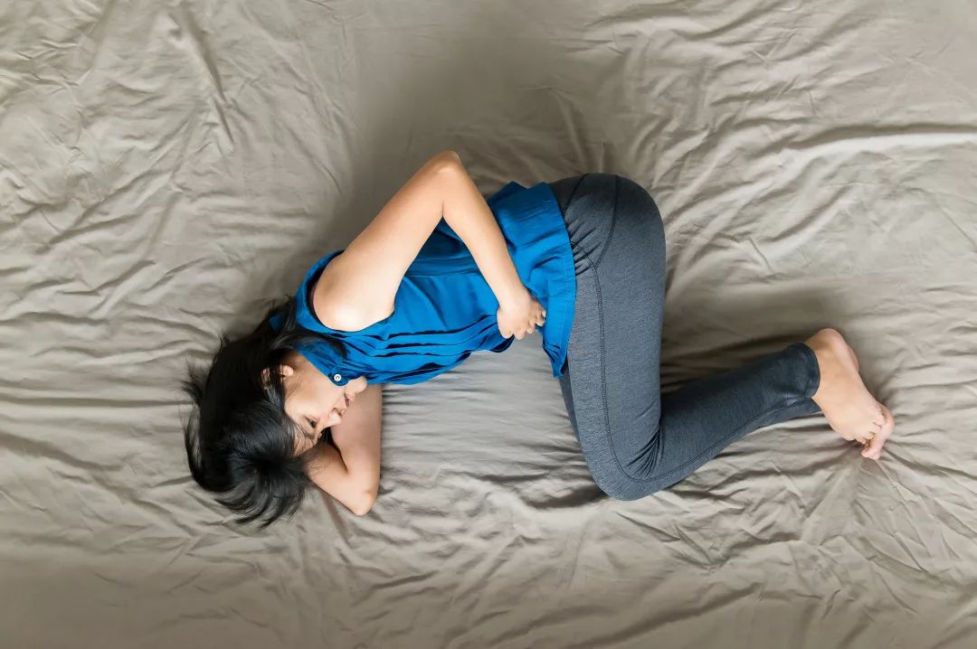 月经量多少算少5毫升,四十六七岁月经量少不规律正常吗