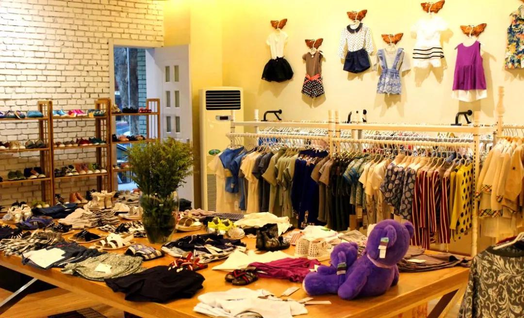 淘宝店做童装怎么样,卖童装是开店好还是在淘宝上卖好