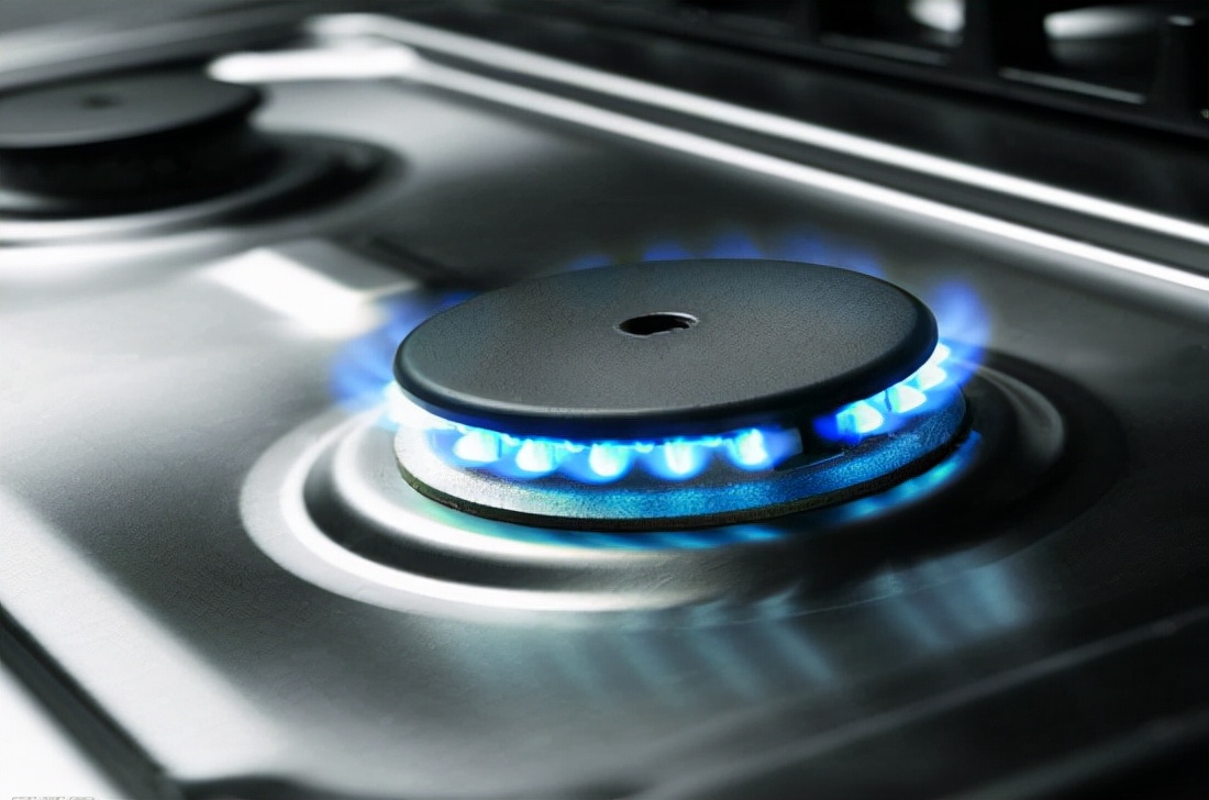 玻璃面板的燃气灶容易坏吗,玻璃面板燃气灶怎么容易清理