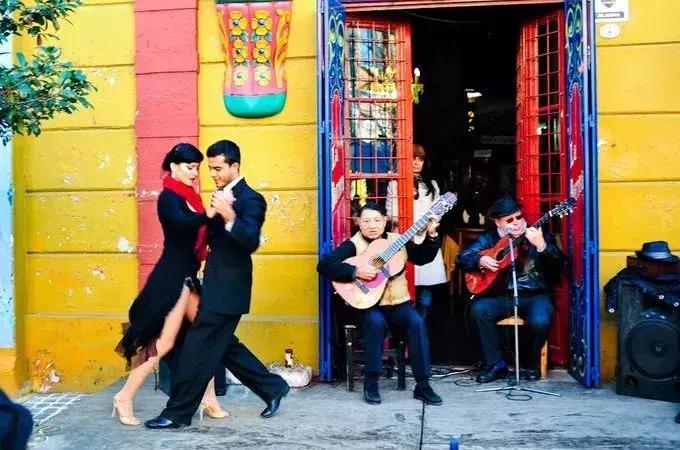 护照签证过期了补办要多少钱,护照签证用完了怎么办