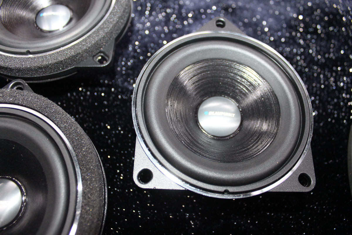 宝马专车定制音响改装,宝马改装用什么音响比较好