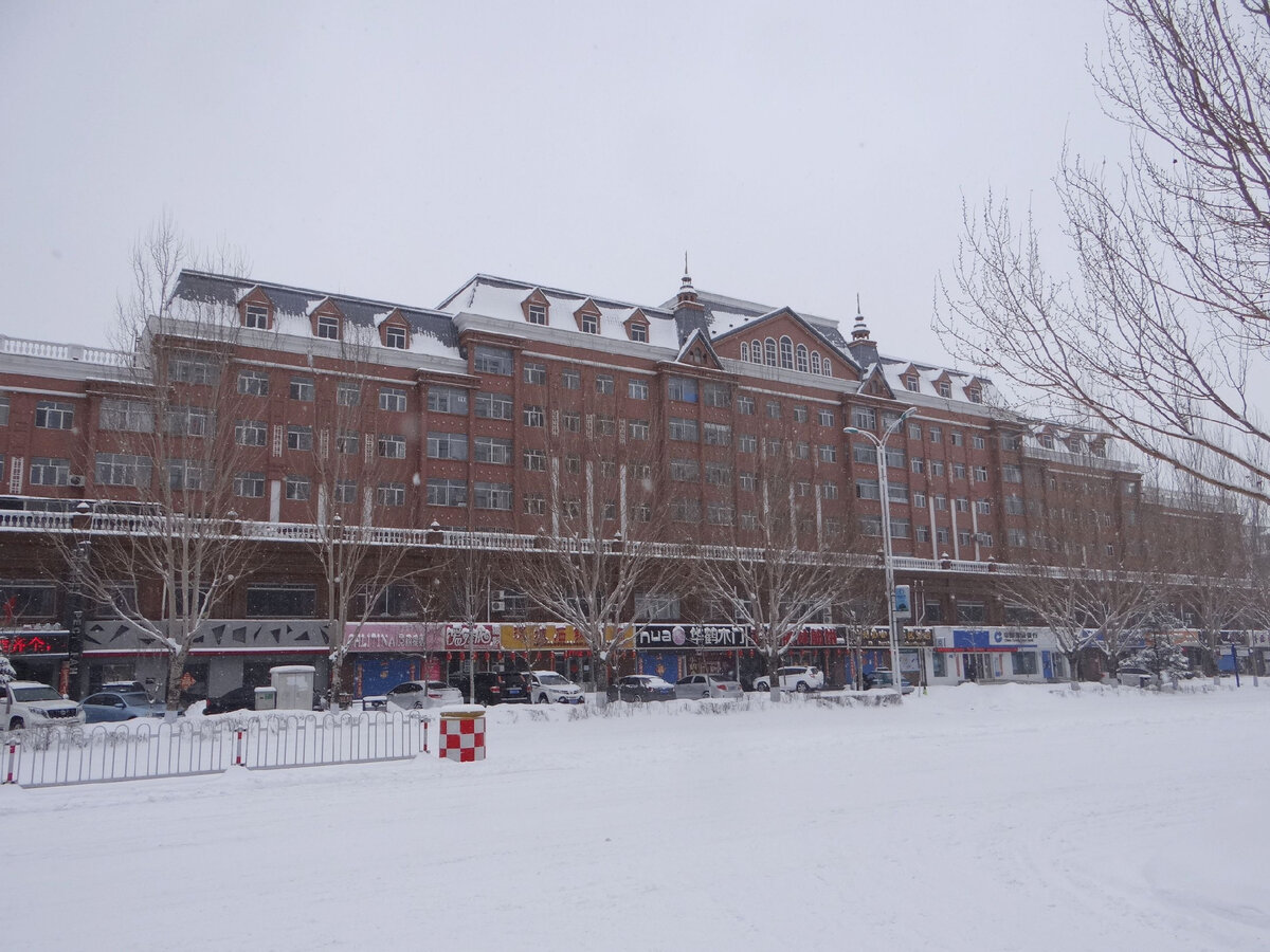 中俄边境城市黑河怎么样,海兰泡和黑河哪个发达