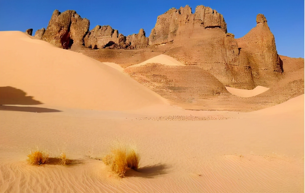 中国第一颗核子弹爆发的场景,中国第一颗核子弹在哪里爆发