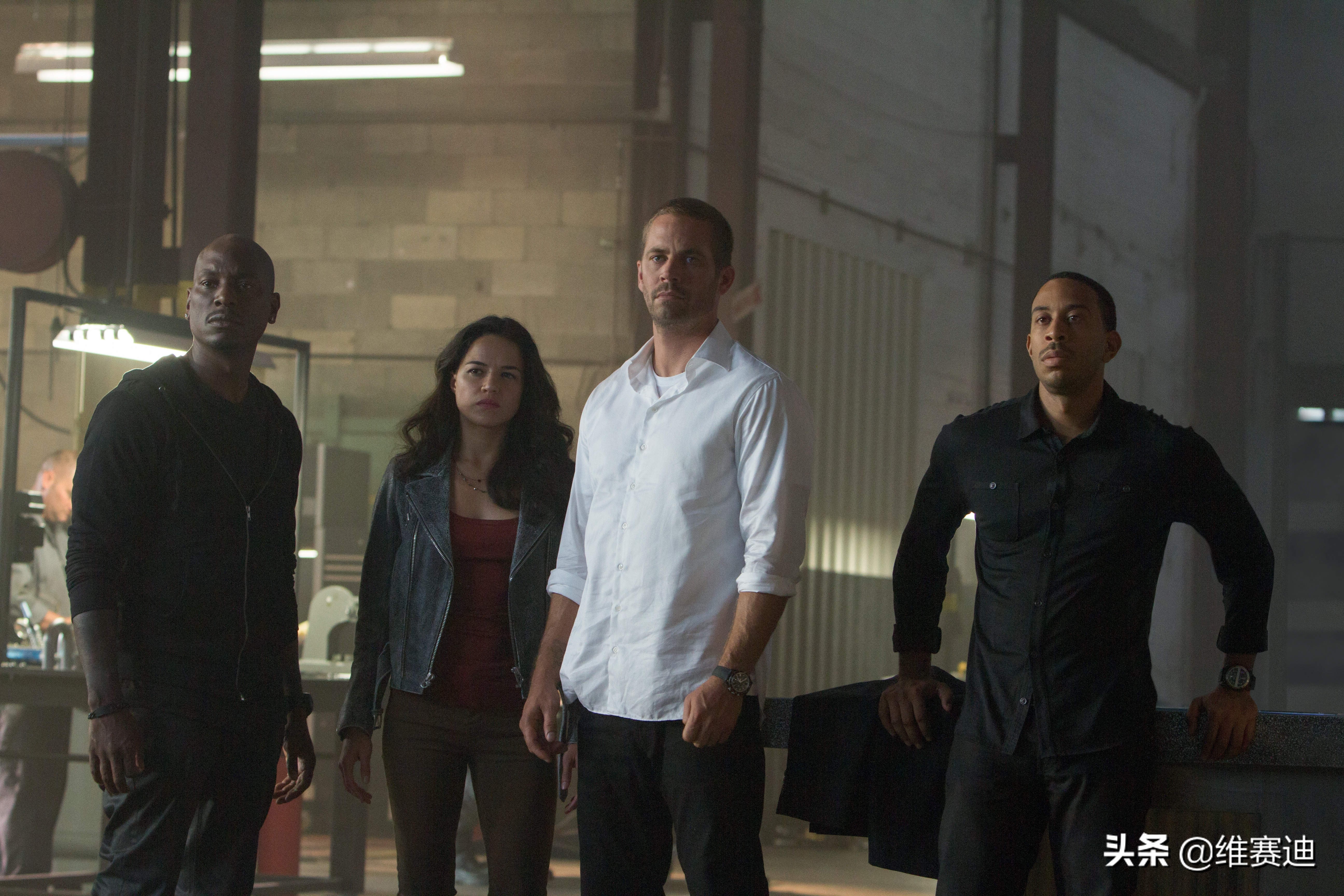 巨石强森和范迪塞尔一模一样,巨石强森大还是范迪塞尔大