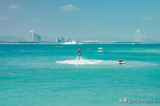 进出景区排队3个小时,岛上物价高上天,这的游客还是多的挤破头