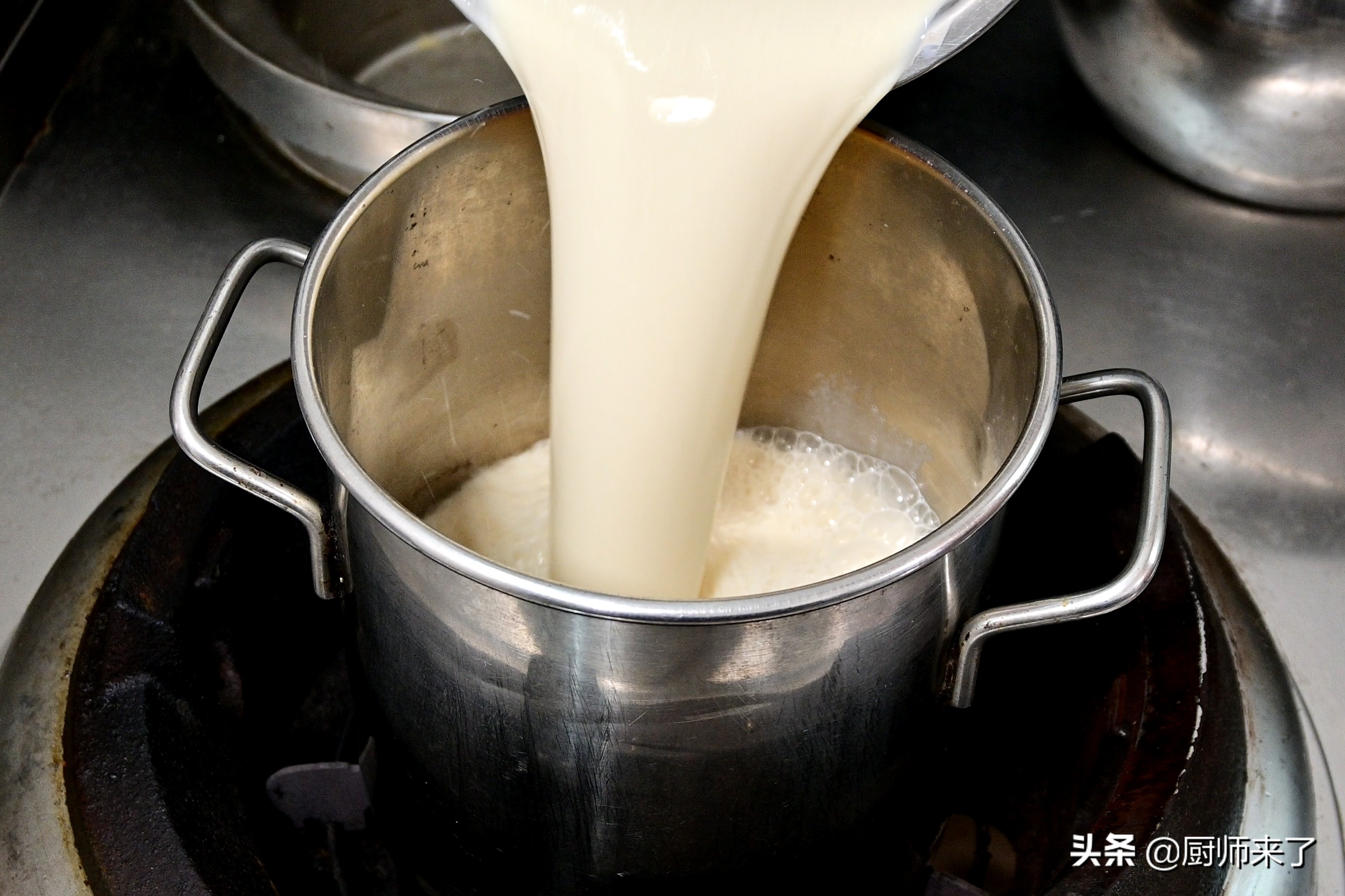 豆腐脑的做法和配方教程,豆腐脑的家常做法和制作方法