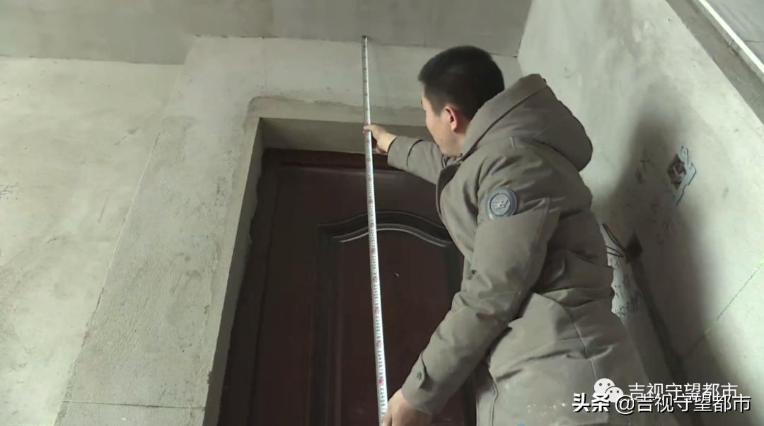 装修棚顶不平相差3cm贴石膏线,楼房棚顶不平差得太多怎么办