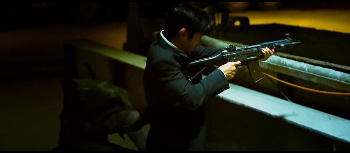 第一部就开始挖坑的电影《赤道》*器武**全分析