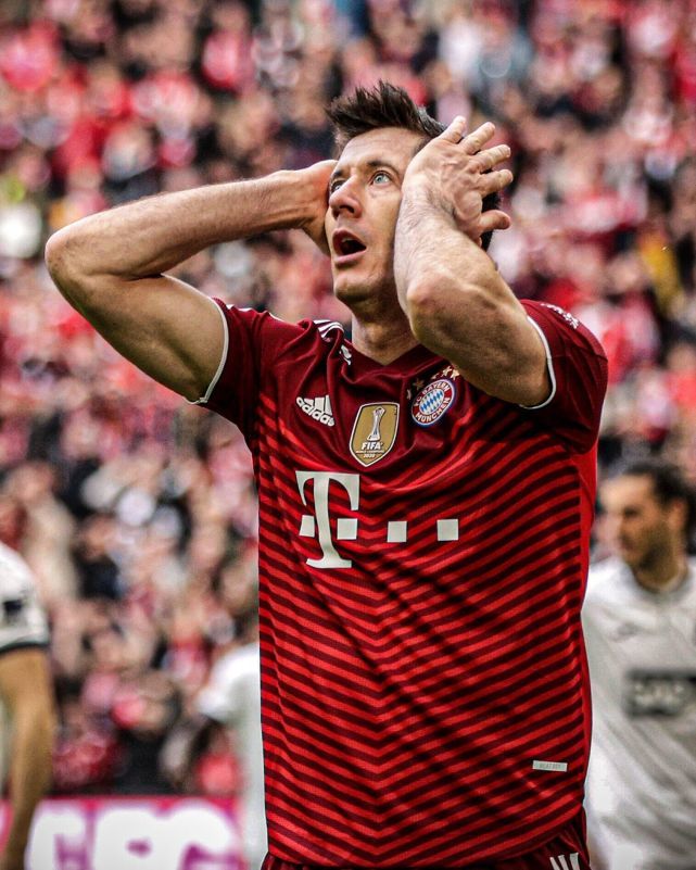 95分钟绝杀！蝎子摆尾破门！43年耻辱！足坛刺激1夜：西甲4队榜首