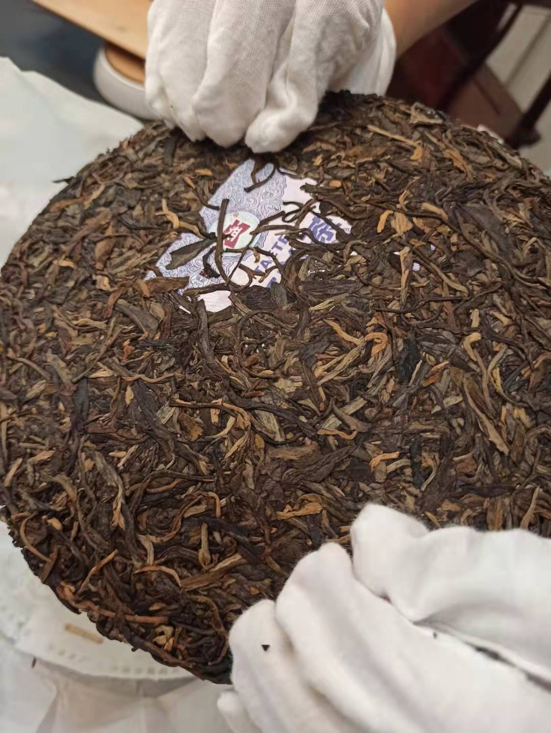 普洱茶保质期几年过期能用吗,普洱茶过期了喝了有什么危害