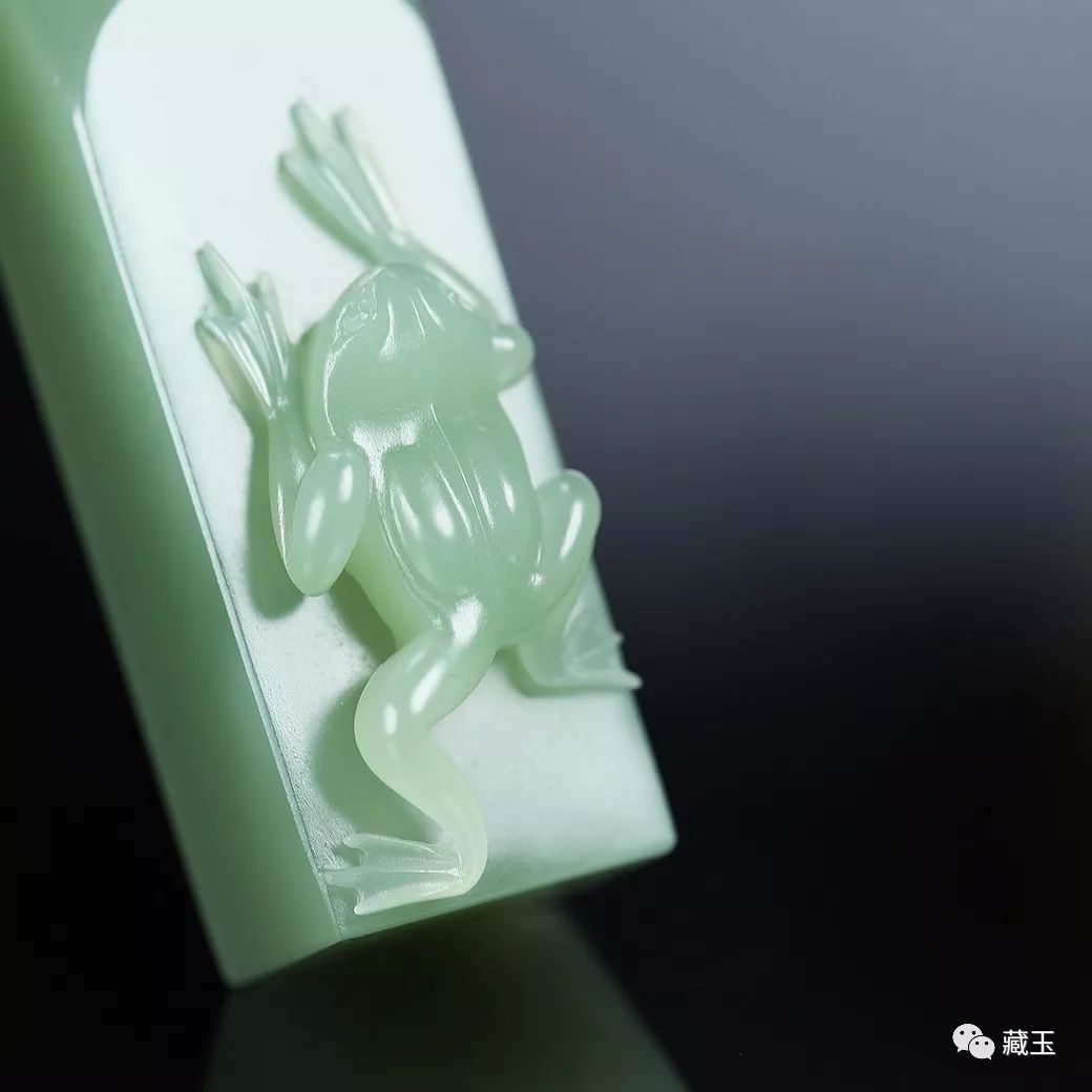 和田玉吊牌两个蝙蝠寓意,和田玉麒麟背乌龟啥寓意