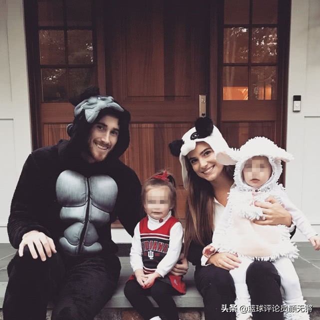 海沃德儿子出生,海沃德带娃