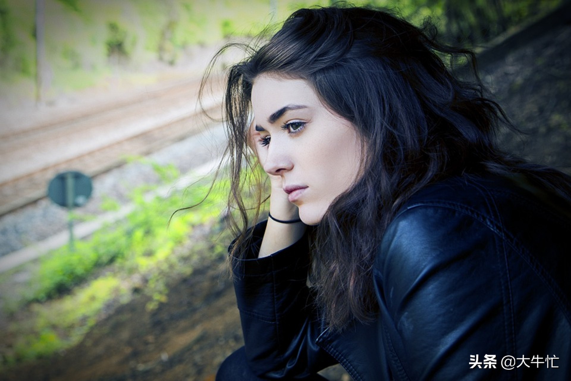 二婚女人要不要为了结婚放弃孩子,离婚的女人带个孩子再婚的心酸