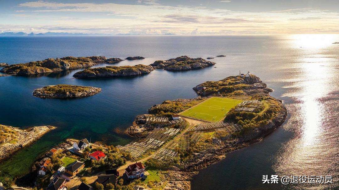 海岛足球场,和平精英海岛足球场