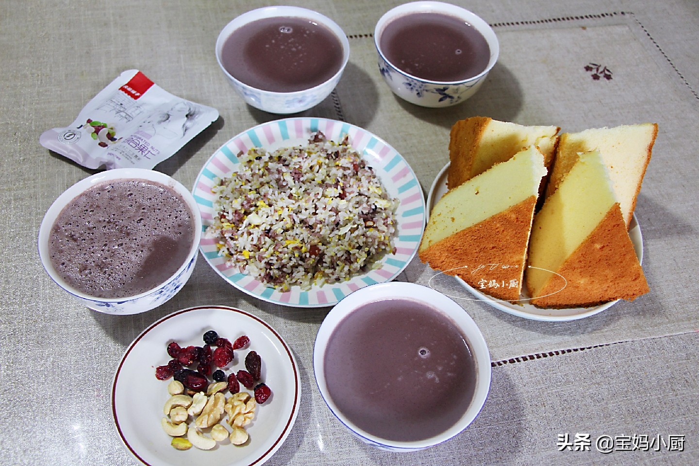 勤快的宝妈大早上起来做饭,勤快宝妈早餐食谱
