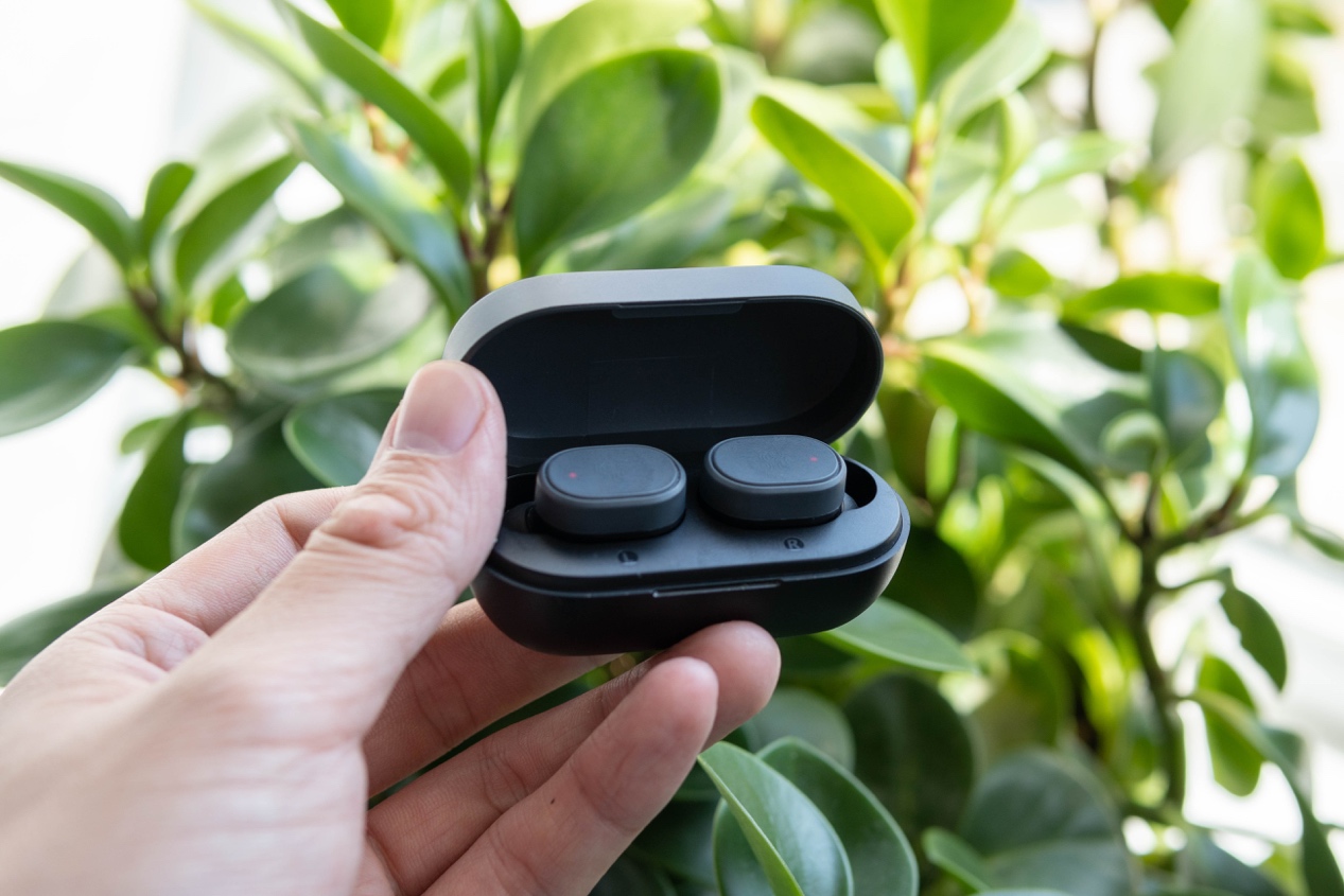 百元价位的高通QCC3020芯片，潜韵TS03真无线蓝牙耳机试听体验