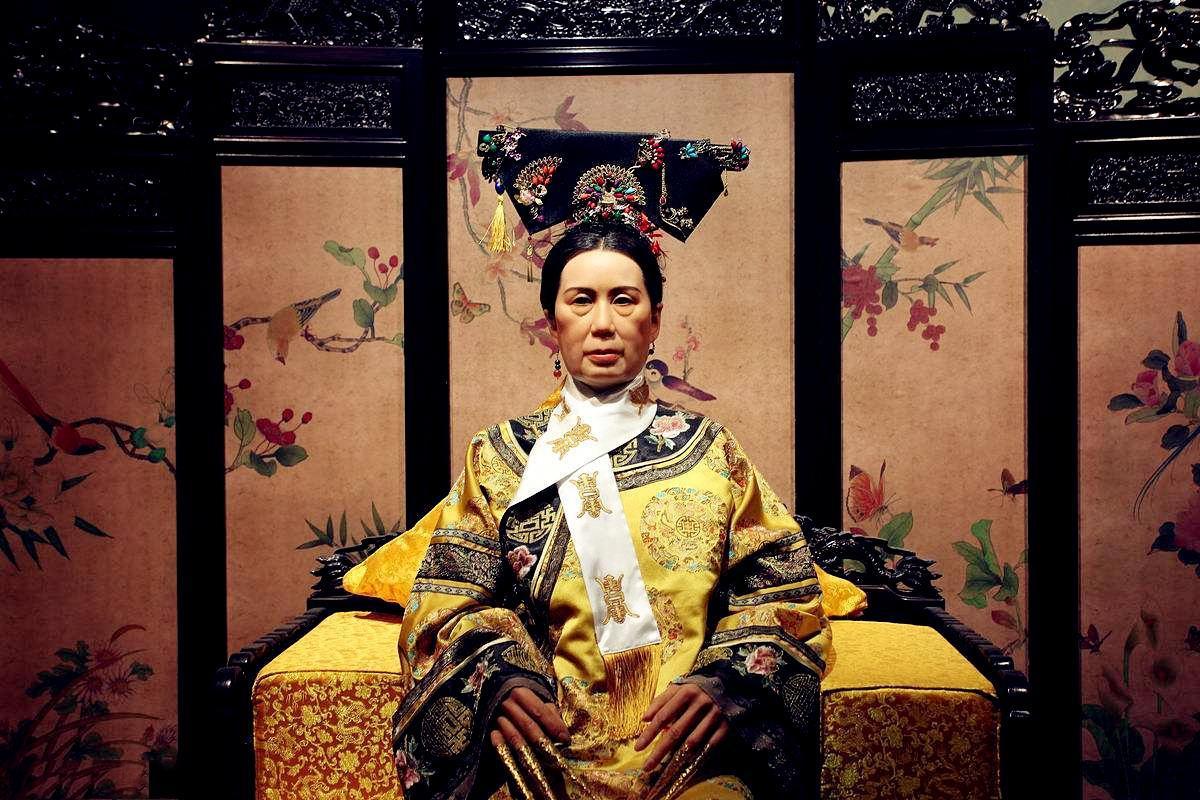 慈禧晚年奢侈生活图片,慈禧奢侈晚年生活