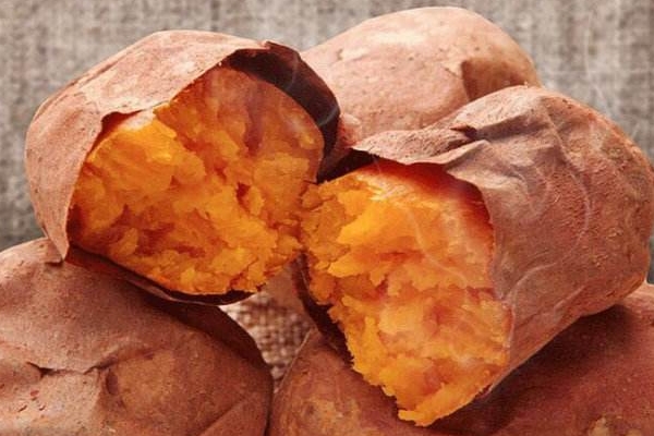 学校门口零食小摊,学校门口的小摊