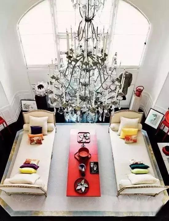 老佛爷的猫继承多少遗产,老佛爷去世了猫继承了多少遗产