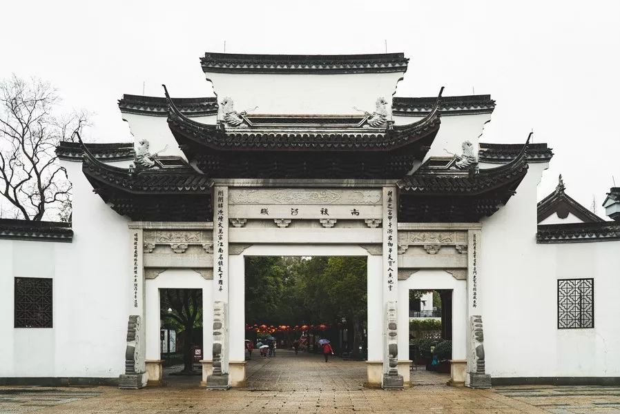 为了吃美食去外地,为了吃儿时的味道跑到一个地方