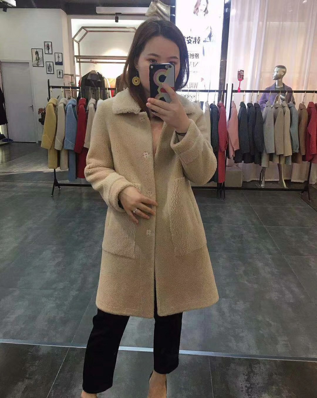 开服装店新手去杭州进货去哪合适,开服装店一手货源怎么找