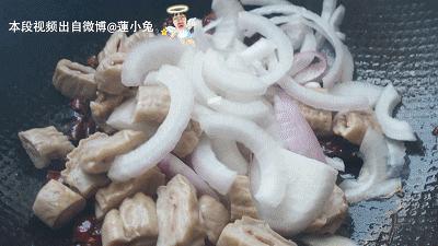 烧的肥肠怎么又软又大个,干锅肥肠最完美做法