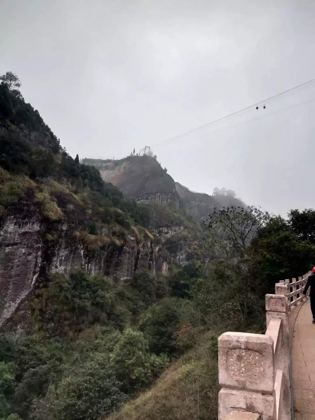 前年我有个朋友说去连城过年,到现在还没有回来