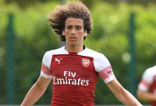 只是个中场莽汉？真不是这样，逆转卡迪夫他比厄齐尔踢得好