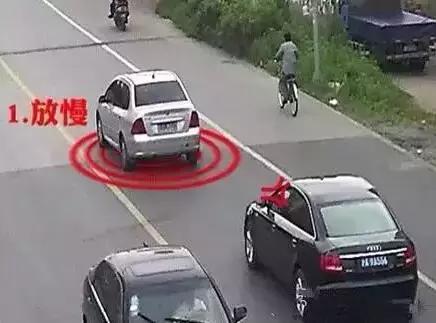 碰瓷新套路专挑双向两车道作案 (贵阳碰瓷套路真实案例)