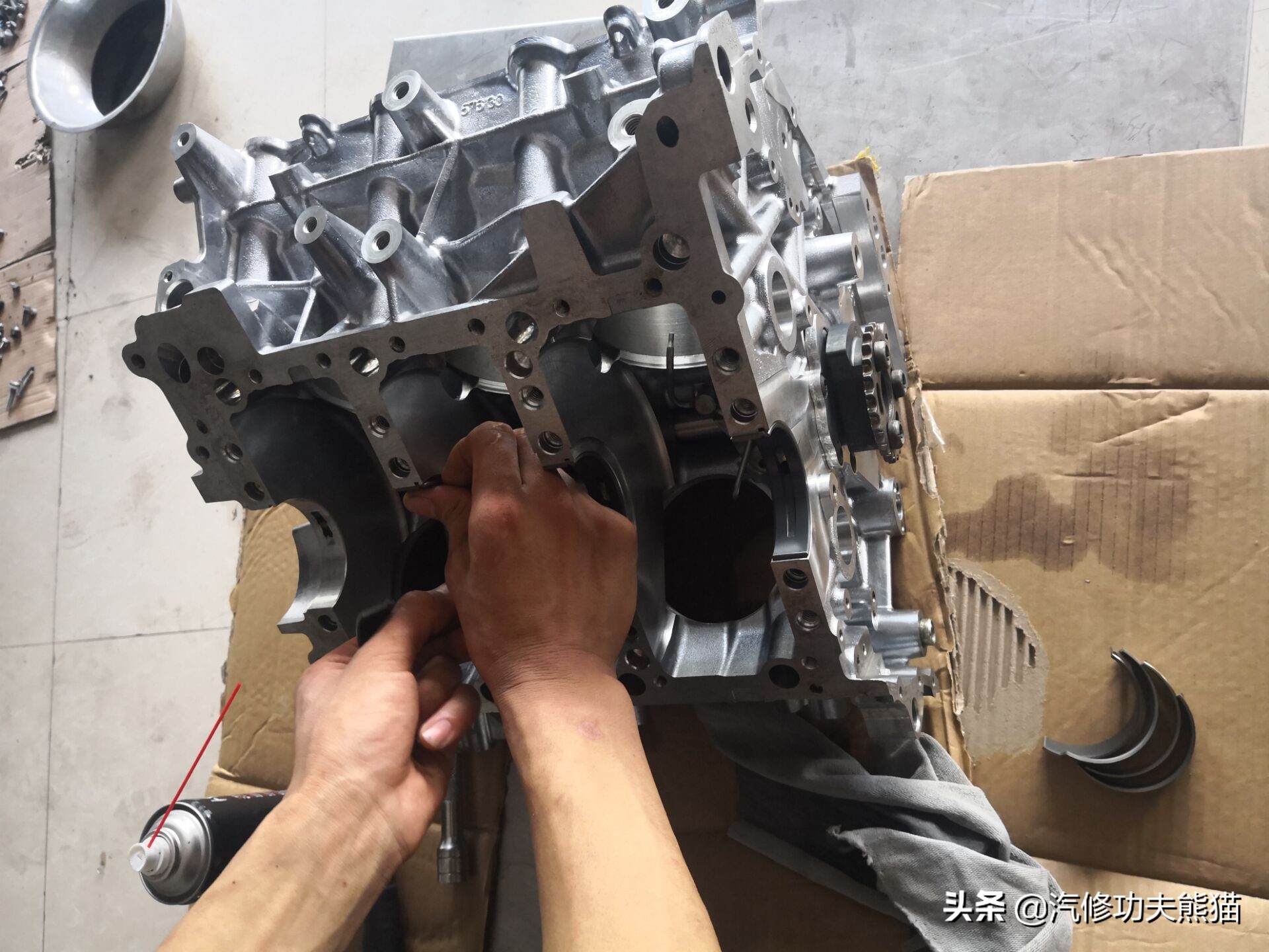 能拉动波音747的大众神车途锐烧机油治理，修完了又可以拉飞机了