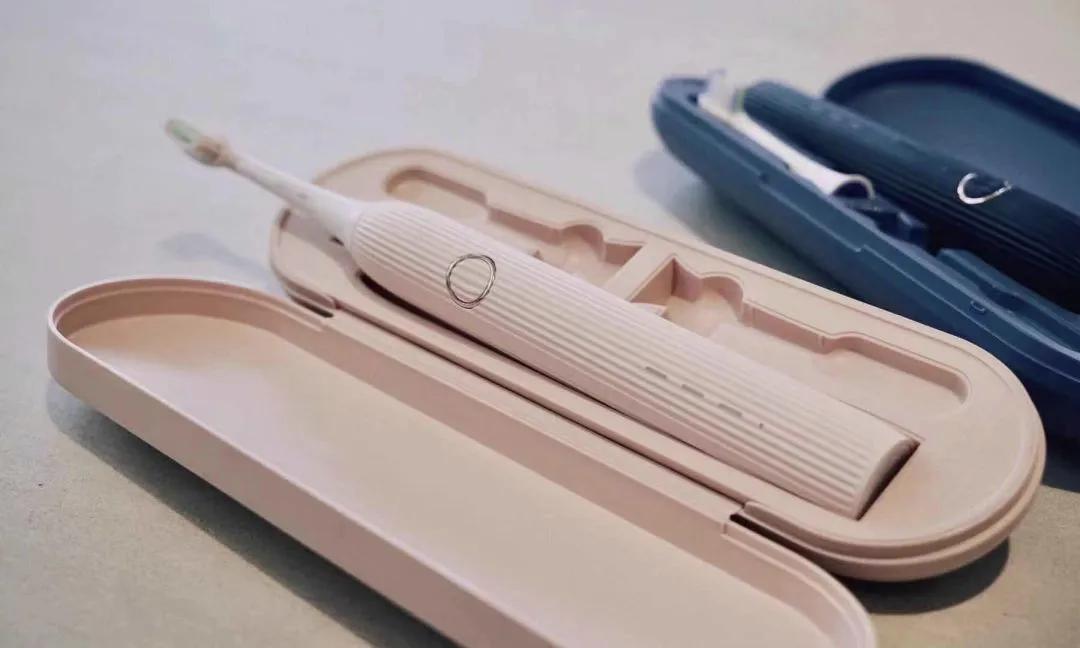 旋转式电动牙刷和声波式电动牙刷,智能成人电动牙刷声波洁牙神器