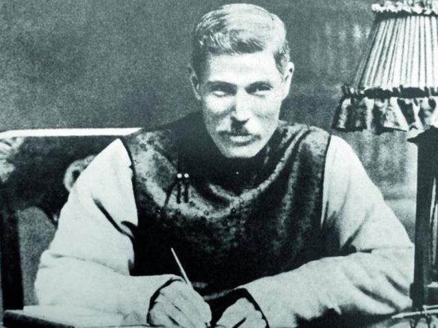 香港女子被犹太商人抛弃，生下两个孩子后，意外成为香港第一望族