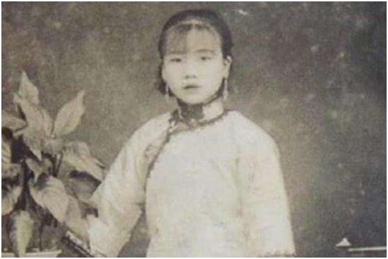 濂藉弸琚,濂藉弸琚浠栧嵈鎶涘純鍙戝