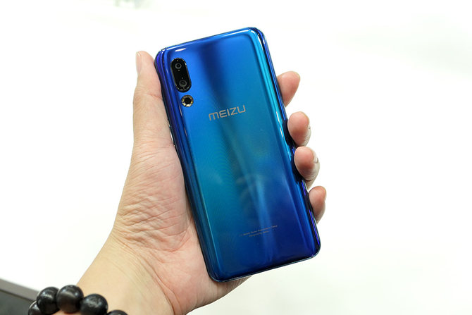 魅族16s详细测评,魅族16s评测小米9