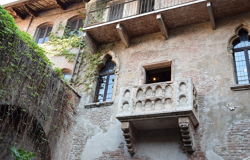 维罗纳罗密欧与朱丽叶12月份,维罗纳小镇罗密欧与朱丽叶