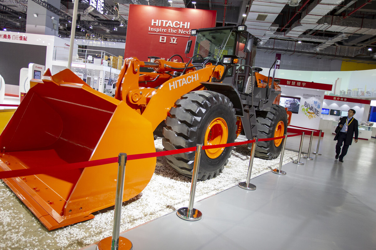 全球工程机械前十强,全球工程机械前十强中国上榜3家